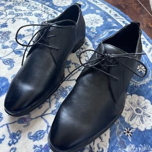 Call it Spring Men’s Black Vegan Leather Dress Shoe